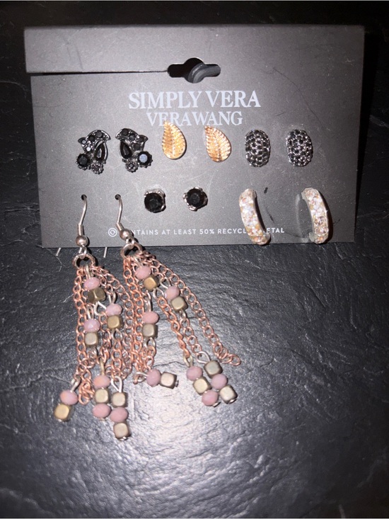 Simply Vera Vera Wang Jewelry - Simply Vera Vera Wang Earring Set